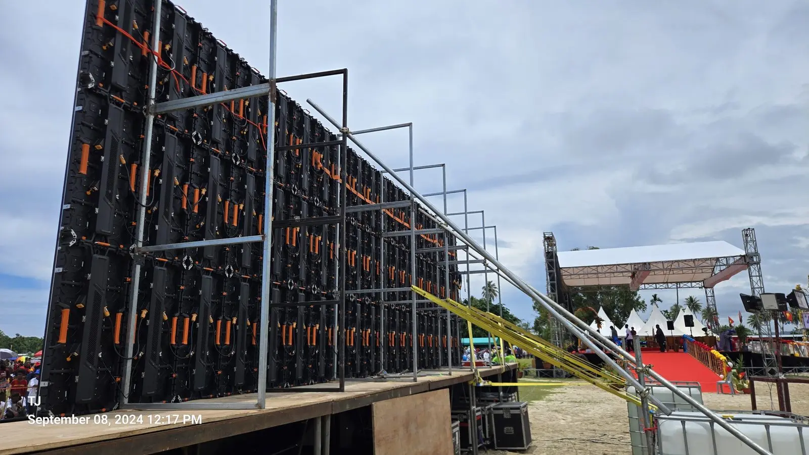 Event Organizer Papua Kreatif — dokumentasi portfolio 77