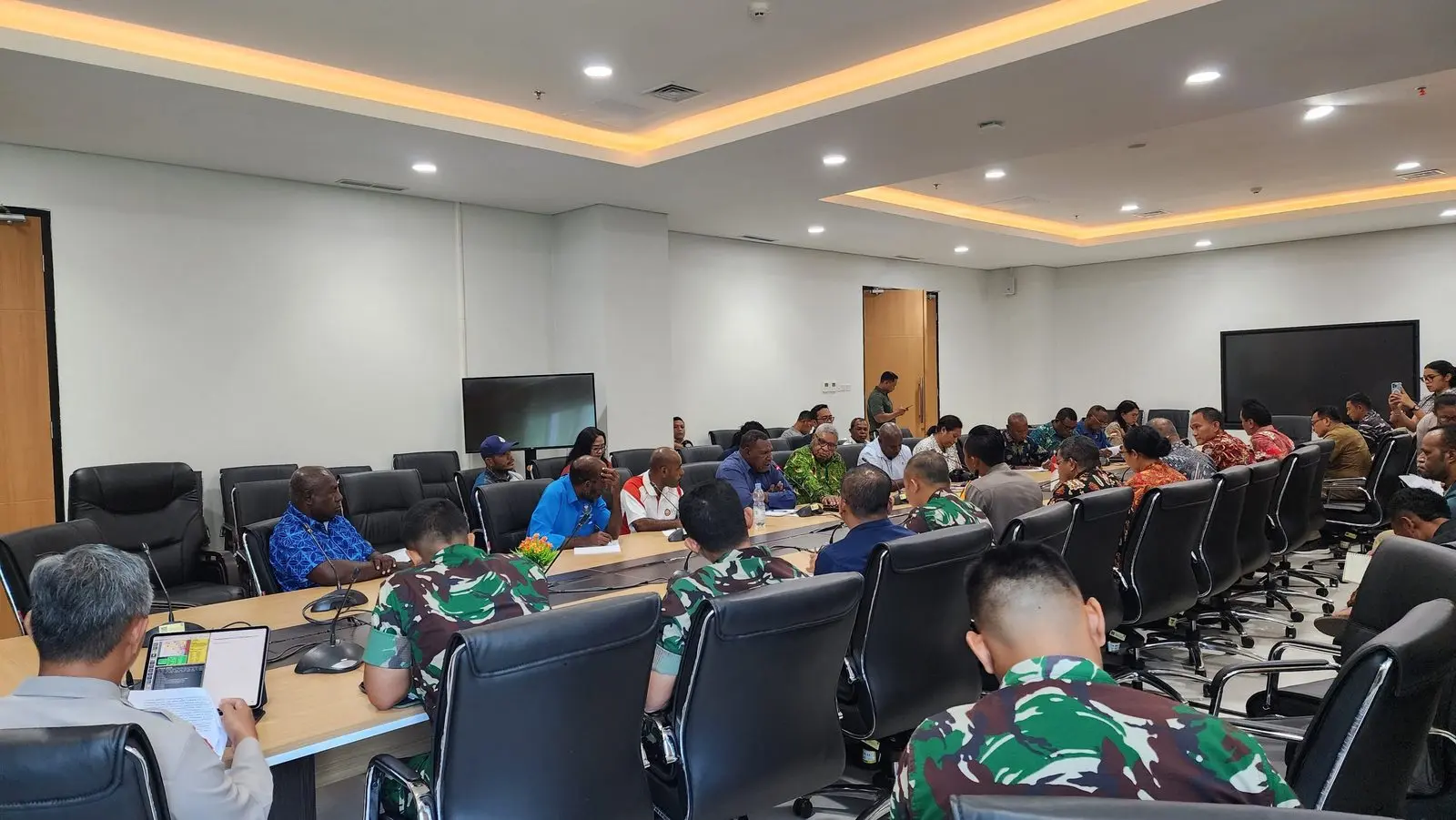 Event Organizer Papua Kreatif — dokumentasi portfolio 63