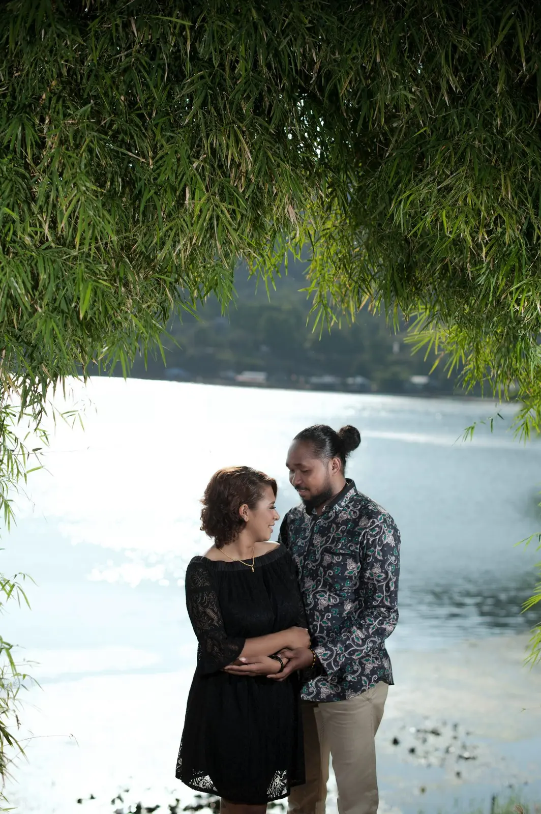Pre-Wedding Ica & Erik - Danau — Wedding & Pre-Wedding Papua Kreatif